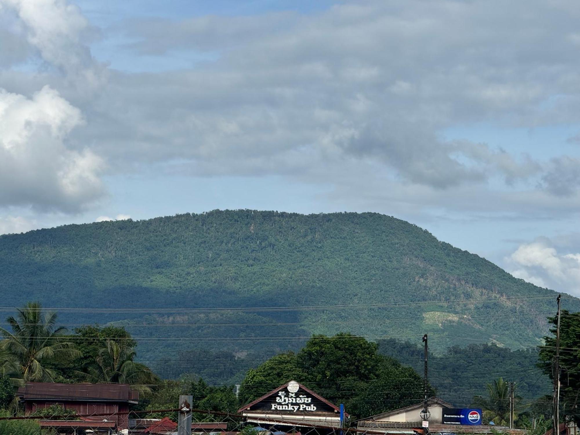 A P S Moutain View Hotel Vang Vieng Εξωτερικό φωτογραφία